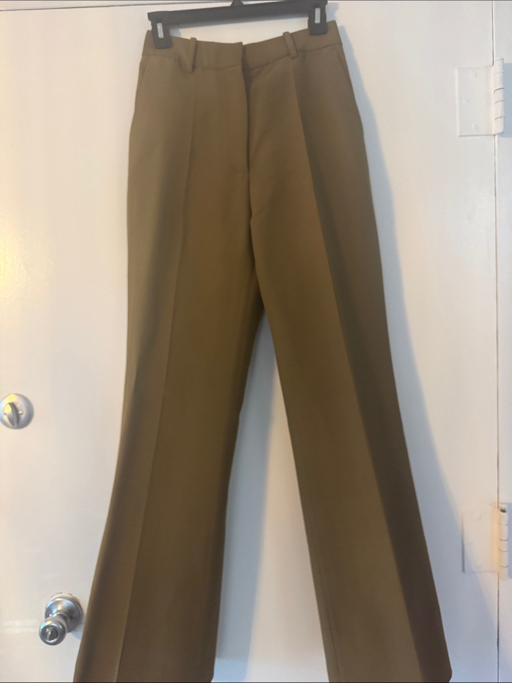 NWT Partow camel size 4 small pants